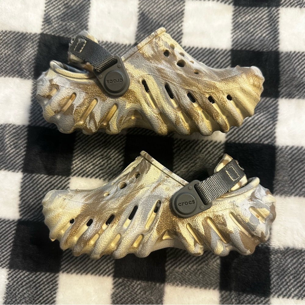 Crocs. Toddler size 7c. Great condition. Gently used. Beige/brown.